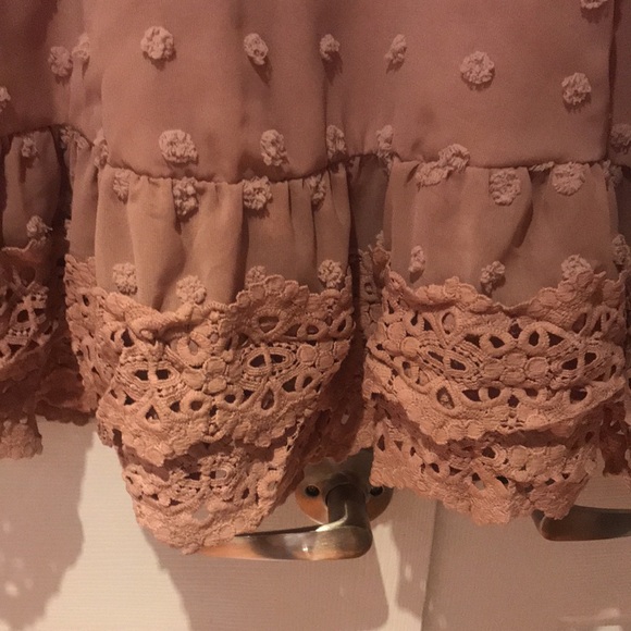 Lace and Pom Pom dress - Picture 3 of 5